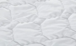 como 4-Jahreszeiten-Steppbett Kuschelweich