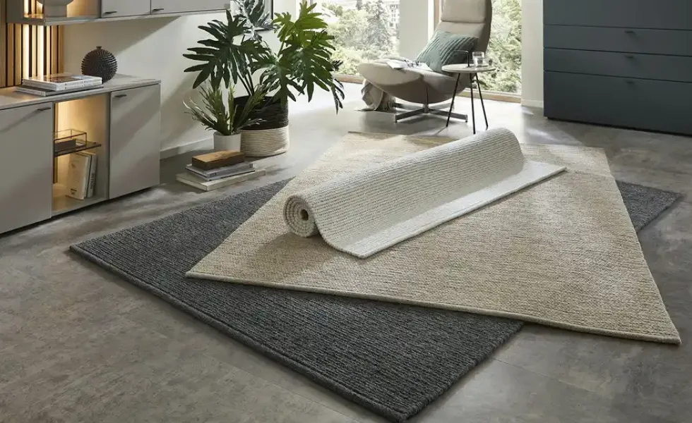 Handweb-Teppich Braided