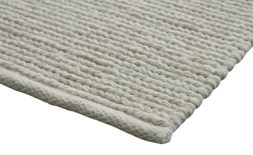 Handweb-Teppich Braided