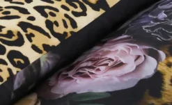 indigo Mako-Satin Wende-Bettwäsche Leo Love