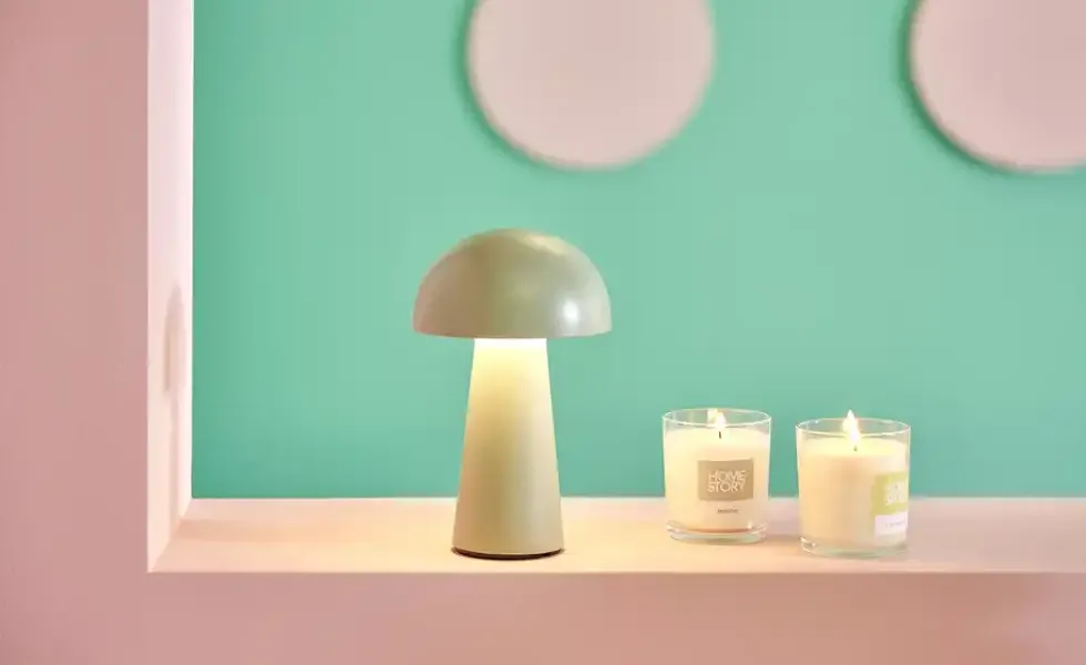 LED-Akkutischleuchte