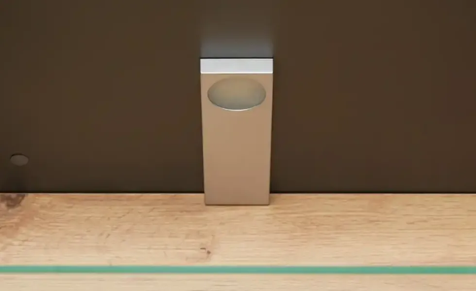 LED-Unterbauspot Light Line 10