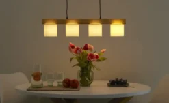 Pendelleuchte, 4-flammig, Holz/ Stoffschirm weiß