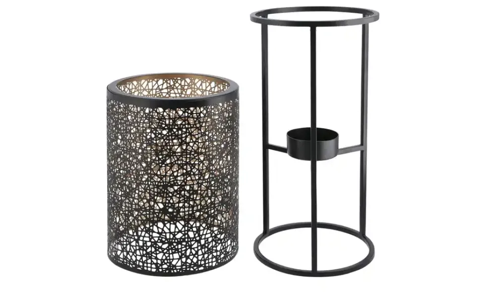 Windlicht auf Metallständer